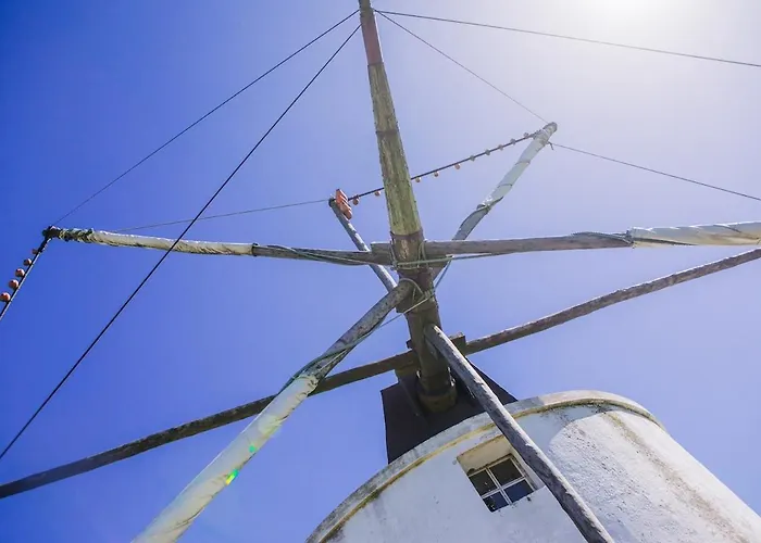 Casa Martins Country 8 - Courtyard And Pool