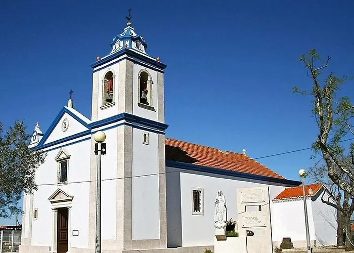 Apartment Casa Martins Country 8 - Courtyard And Pool *